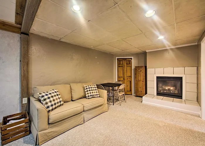 Family-Friendly Coatesville House W/ Fire Pit