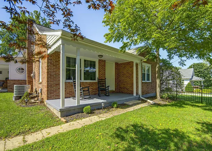 York Farmhouse Hideaway Near Lake Redman
